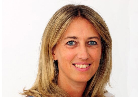 Bettina Vesely